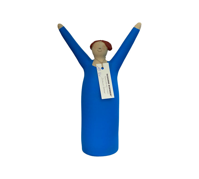 Figur aus Keramik "Freudenmädchen Yves Klein Blau "